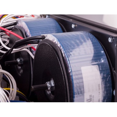 Anthem MCA325 GEN2 - Amplificatore finale di potenza