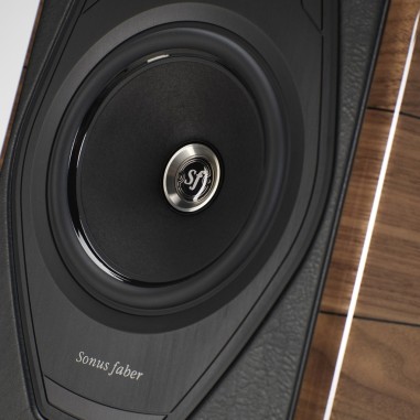 Sonus faber the cremonese walnut - pair of floorstanding speakers