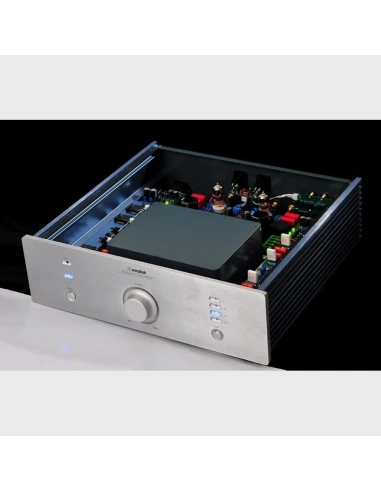 Xindak xa6200-08 - integrated hybrid amplifier