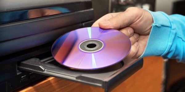 Differenza tra DVD, CD e Blu-ray: tutti i dettagli dei formati digitali