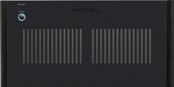 Rotel RB-1590: 350 Watt di potenza per un ascolto di classe