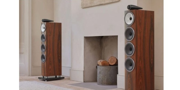 Bowers & Wilkins 702 S3 diffusori da pavimento di alta gamma