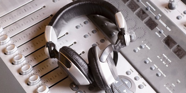 Accessori per cuffie: gli strumenti da avere e quelli più utili