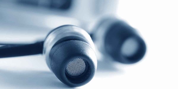 Cuffie in ear: Caratteristiche Tecniche, Prezzi, Differenze con On-Ear