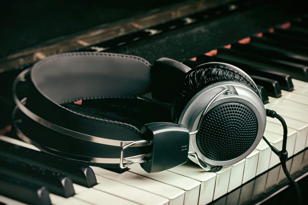 Cuffie per pianoforte digitale: come devono essere, quali scegliere